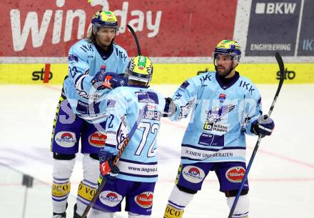 Eishockey Bundesliga. Testspiel. VSV gegen Rosenheim. Torjubel Nikita Scherbak, John Hughes, Steven Strong   (VSV). Villach, am 6.9..2025.
Foto: Kuess
www.qspictures.net
---
pressefotos, pressefotografie, kuess, qs, qspictures, sport, bild, bilder, bilddatenbank