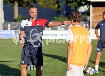 Fussball KÃ¤rntner Liga. SAK gegen St. Veit.   Trainer Goran Jolic (SAK)). Klagenfurt, am 19.9.2025.
Foto: Kuess
www.qspictures.net
---
pressefotos, pressefotografie, kuess, qs, qspictures, sport, bild, bilder, bilddatenbank