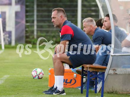 Fussball KÃ¤rntner Liga. SAK gegen St. Veit.   Trainer Goran Jolic (SAK)). Klagenfurt, am 19.9.2025.
Foto: Kuess
www.qspictures.net
---
pressefotos, pressefotografie, kuess, qs, qspictures, sport, bild, bilder, bilddatenbank