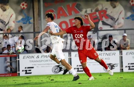 Fussball KÃ¤rntner Liga. SAK gegen St. Veit.   Luka Jerin (SAK),  Davor Ponjavic (St.Veit). Klagenfurt, am 19.9.2025.
Foto: Kuess
www.qspictures.net
---
pressefotos, pressefotografie, kuess, qs, qspictures, sport, bild, bilder, bilddatenbank