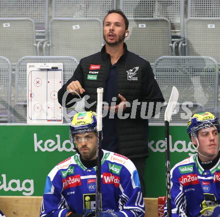 Eishockey Bundesliga. VSV gegen HC Pustertal. Co-Trainer Marco Pewal  (VSV). Villach, am 21.9..2025.
Foto: Kuess
www.qspictures.net
---
pressefotos, pressefotografie, kuess, qs, qspictures, sport, bild, bilder, bilddatenbank