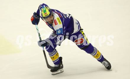 Eishockey Bundesliga. VSV gegen HC Pustertal. Adam Helewka  (VSV). Villach, am 21.9..2025.
Foto: Kuess
www.qspictures.net
---
pressefotos, pressefotografie, kuess, qs, qspictures, sport, bild, bilder, bilddatenbank
