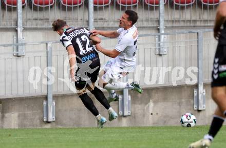 Fussball 2. Liga. SK Austria Klagenfurt gegen FC Hertha Wels.. Michael Lang  (Klagenfurt),  Michael Brugger  (Wels).  Klagenfurt, 26.9.2025.
Foto: Kuess
www.qspictures.net
---
pressefotos, pressefotografie, kuess, qs, qspictures, sport, bild, bilder, bilddatenbank