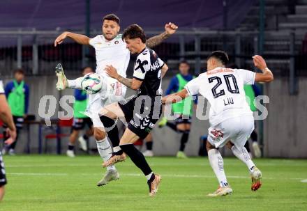 Fussball 2. Liga. SK Austria Klagenfurt gegen FC Hertha Wels..  Marco Sebastian Gantschnig
 (Klagenfurt),  Sebastian Malinowski  (Wels).  Klagenfurt, 26.9.2025.
Foto: Kuess
www.qspictures.net
---
pressefotos, pressefotografie, kuess, qs, qspictures, sport, bild, bilder, bilddatenbank