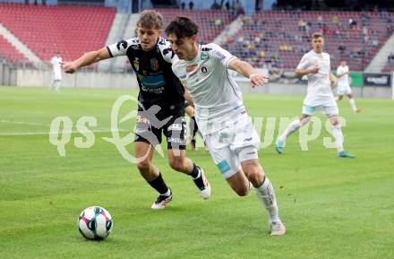 Fussball 2. Liga. SK Austria Klagenfurt gegen FC Hertha Wels..  Elias Jandrisevits (Klagenfurt),   Pascal Mueller (Wels).  Klagenfurt, 26.9.2025.
Foto: Kuess
www.qspictures.net
---
pressefotos, pressefotografie, kuess, qs, qspictures, sport, bild, bilder, bilddatenbank