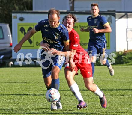 Fussball Kaerntner Liga. Grafenstein gegen KAC.  Bernhard Walzl (Grafenstein),  Alexander Maximinian Bergmann (KAC). Klagenfurt, am 27.9.2025.
Foto: Kuess
www.qspictures.net
---
pressefotos, pressefotografie, kuess, qs, qspictures, sport, bild, bilder, bilddatenbank