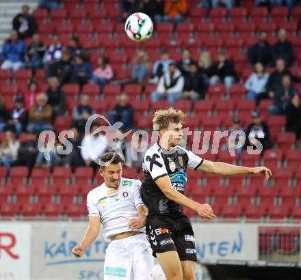 Fussball 2. Liga. SK Austria Klagenfurt gegen FC Hertha Wels.. Michael Lang  (Klagenfurt),  Roman Steinmann  (Wels).  Klagenfurt, 26.9.2025.
Foto: Kuess
www.qspictures.net
---
pressefotos, pressefotografie, kuess, qs, qspictures, sport, bild, bilder, bilddatenbank