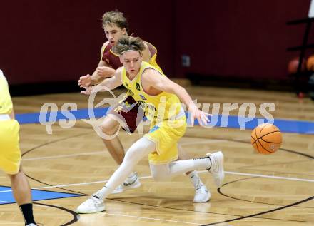 Basketball  2025/2026. Austria Cup.  Woerthersee Piraten gegen Traiskirchen Lions NexGen.    Emilio Rozmann (Piraten),   Mykyta Bitkin (Traiskirchen). Klagenfurt, am 27.9.2025.
Foto: Kuess


---
pressefotos, pressefotografie, kuess, qs, qspictures, sport, bild, bilder, bilddatenbank