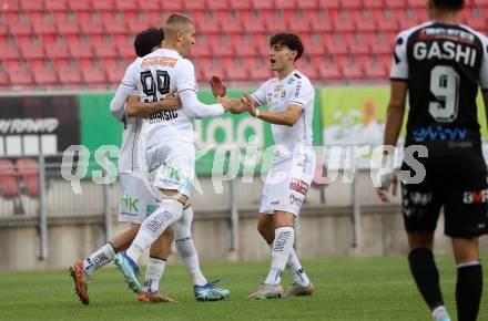 Fussball 2. Liga. SK Austria Klagenfurt gegen FC Hertha Wels..  Torjubel Bartol Barisic, Elias Jandrisevits (Klagenfurt),     Klagenfurt, 26.9.2025.
Foto: Kuess
www.qspictures.net
---
pressefotos, pressefotografie, kuess, qs, qspictures, sport, bild, bilder, bilddatenbank