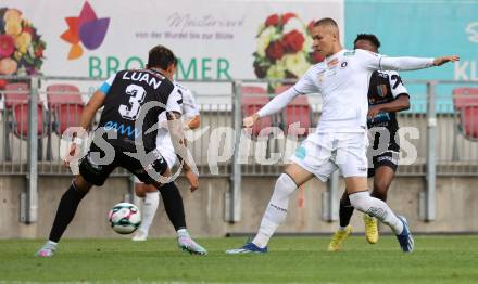 Fussball 2. Liga. SK Austria Klagenfurt gegen FC Hertha Wels.. Bartol Barisic  (Klagenfurt), Luan Leite Da Silva   (Wels).  Klagenfurt, 26.9.2025.
Foto: Kuess
www.qspictures.net
---
pressefotos, pressefotografie, kuess, qs, qspictures, sport, bild, bilder, bilddatenbank