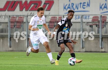 Fussball 2. Liga. SK Austria Klagenfurt gegen FC Hertha Wels. Leo Vielgut (Klagenfurt), Abdoul Karim Conte  (Wels).  Klagenfurt, 26.9.2025.
Foto: Kuess
www.qspictures.net
---
pressefotos, pressefotografie, kuess, qs, qspictures, sport, bild, bilder, bilddatenbank