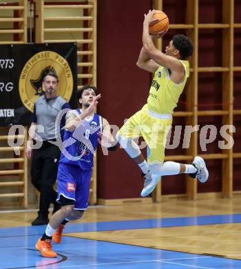 Basketball 2. Liga 2025/2026. Grunddurchgang 1. Runde.  Woerthersee Piraten gegen Kufstein Towers. Marcus Holyfield  (Piraten),  Julian Alper (Kufstein). Klagenfurt, am 4.10.2025.
Foto: Kuess
---
pressefotos, pressefotografie, kuess, qs, qspictures, sport, bild, bilder, bilddatenbank