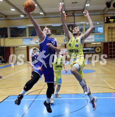 Basketball 2. Liga 2025/2026. Grunddurchgang 1. Runde.  Woerthersee Piraten gegen Kufstein Towers. Andreas Nuck  (Piraten),  Mate Horvath (Kufstein). Klagenfurt, am 4.10.2025.
Foto: Kuess
---
pressefotos, pressefotografie, kuess, qs, qspictures, sport, bild, bilder, bilddatenbank