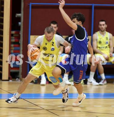 Basketball 2. Liga 2025/2026. Grunddurchgang 1. Runde.  Woerthersee Piraten gegen Kufstein Towers.  Tim Huber (Piraten),  Daniele Kuchar (Kufstein). Klagenfurt, am 4.10.2025.
Foto: Kuess
---
pressefotos, pressefotografie, kuess, qs, qspictures, sport, bild, bilder, bilddatenbank