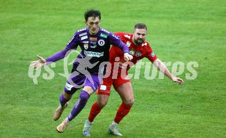 Fussball 2. Liga. SK Austria Klagenfurt gegen St. Poelten.  Marcel Krnjic (Klagenfurt),   Marc Stendera  (St.Poelten).  Klagenfurt, 5.10..2025.
Foto: Kuess
www.qspictures.net
---
pressefotos, pressefotografie, kuess, qs, qspictures, sport, bild, bilder, bilddatenbank