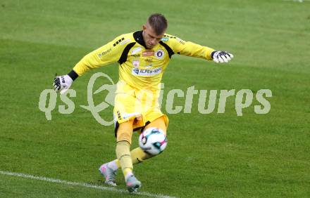 Fussball 2. Liga. SK Austria Klagenfurt gegen St. Poelten.  Adnan Kanuric  (Klagenfurt).  Klagenfurt, 5.10..2025.
Foto: Kuess
www.qspictures.net
---
pressefotos, pressefotografie, kuess, qs, qspictures, sport, bild, bilder, bilddatenbank