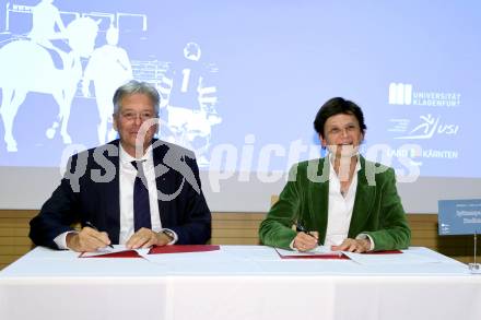 Spitzensport und Studium. LH Peter Kaiser, Doris Hattenberger. Klagenfurt, am 8.10.2025.
Foto: Kuess
---
pressefotos, pressefotografie, kuess, qs, qspictures, sport, bild, bilder, bilddatenbank