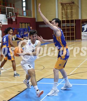 Basketball 2. Liga 2025/2026. Grunddurchgang 2. Runde.  KOS Celovec gegen BBU Salzburg. Jure Bavdek   (KOS), Tomy Ezequiel Vicente  (Salzburg). Klagenfurt, am 11.10.2025.
Foto: Kuess
---
pressefotos, pressefotografie, kuess, qs, qspictures, sport, bild, bilder, bilddatenbank