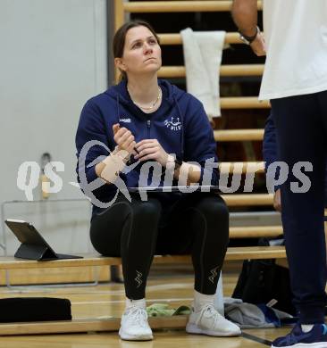 Volleyball Bundesliga. WVL. Women Volleyball League.  ATSC Wildcats gegen  Graz. Co-Trainerin Sophie Wallner (Wildcats). Klagenfurt, am 11.10.2025.
Foto: Kuess
www.qspictures.net
---
pressefotos, pressefotografie, kuess, qs, qspictures, sport, bild, bilder, bilddatenbank