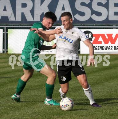 Fussball KÃ¤rntner Liga. Bleiburg gegen Voelkermarkt.  Robert Matic (Bleiburg),  Marcel Hrowath  (Voelkermarkt). Bleiburg, am 11.10.2025.
Foto: Kuess
www.qspictures.net
---
pressefotos, pressefotografie, kuess, qs, qspictures, sport, bild, bilder, bilddatenbank