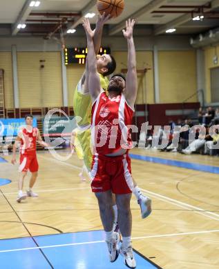 Basketball 2. Liga 2025/2026. Grunddurchgang 3. Runde.  Woerthersee Piraten gegen Upper Austrian Ballers.  Andreas Nuck  (Piraten),  Simon Burgholzer  (Upper Austrian Ballers). Klagenfurt, am 18.10.2025.
Foto: Kuess
---
pressefotos, pressefotografie, kuess, qs, qspictures, sport, bild, bilder, bilddatenbank
