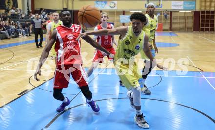 Basketball 2. Liga 2025/2026. Grunddurchgang 3. Runde.  Woerthersee Piraten gegen Upper Austrian Ballers. Marcus Holyfield   (Piraten),  Bruno Fernando  (Upper Austrian Ballers). Klagenfurt, am 18.10.2025.
Foto: Kuess
---
pressefotos, pressefotografie, kuess, qs, qspictures, sport, bild, bilder, bilddatenbank