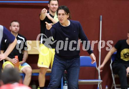 Basketball 2. Liga 2025/2026. Grunddurchgang 3. Runde.  Woerthersee Piraten gegen Upper Austrian Ballers.  Trainer Andreas Kuttnig  (Piraten) Klagenfurt, am 18.10.2025.
Foto: Kuess
---
pressefotos, pressefotografie, kuess, qs, qspictures, sport, bild, bilder, bilddatenbank