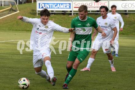 Fussball. Kaerntner Liga. Koettmannsdorf gegen Donau. Marcel Daniel Arrich (Koettmannsdorf),  Tristan Ciglar   (Donau).  Koettmannsdorf, 19.10.2025.
Foto: Kuess
www.qspictures.net
---
pressefotos, pressefotografie, kuess, qs, qspictures, sport, bild, bilder, bilddatenbank