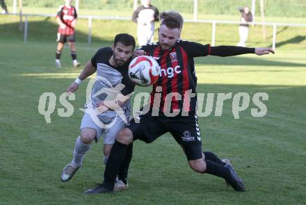 Fussball 1. Klasse West. Admira Villach gegen Oberlienz.  Christoph Puschnig  (Admira),  Luis Henrique Oliveira de Almeida  (Oberlienz). Villach, am 18.10.2025.
Foto: Kuess
www.qspictures.net
---
pressefotos, pressefotografie, kuess, qs, qspictures, sport, bild, bilder, bilddatenbank