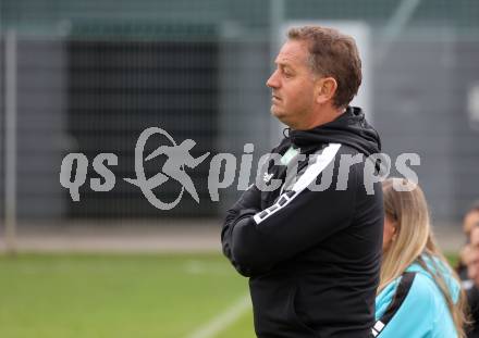 Fussball. Frauen.  2. Bundesliga. SK Austria Klagenfurt gegen Rapid Wien. Trainer Lucian Florin Orga  (Klagenfurt).  Klagenfurt, 19.10.2025.
Foto: Kuess
www.qspictures.net
---
pressefotos, pressefotografie, kuess, qs, qspictures, sport, bild, bilder, bilddatenbank