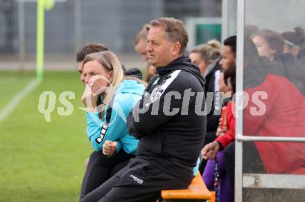 Fussball. Frauen.  2. Bundesliga. SK Austria Klagenfurt gegen Rapid Wien. Trainer Lucian Florin Orga, Trainerin Sabine D Angelo  (Klagenfurt).  Klagenfurt, 19.10.2025.
Foto: Kuess
www.qspictures.net
---
pressefotos, pressefotografie, kuess, qs, qspictures, sport, bild, bilder, bilddatenbank