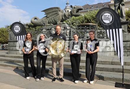 Fussball Bundesliga. Promotion Tour SK Sturm Graz.  Thomas Tebbich (Geschaeftsfuehrer Wirtschaft). Klagenfurt, am 18.8.2025.
Foto. Kuess
www.qspictures.net
---
pressefotos, pressefotografie, kuess, qs, qspictures, sport, bild, bilder, bilddatenbank