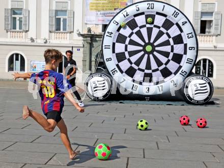 Fussball Bundesliga. Promotion Tour SK Sturm Graz.  Klagenfurt, am 18.8.2025.
Foto. Kuess
www.qspictures.net
---
pressefotos, pressefotografie, kuess, qs, qspictures, sport, bild, bilder, bilddatenbank