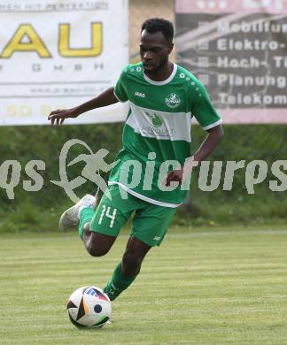 Fussball. Kaerntner Liga. Koettmannsdorf gegen Donau.   Boyo Jarjue Sturm   (Donau).  Koettmannsdorf, 19.10.2025.
Foto: Kuess
www.qspictures.net
---
pressefotos, pressefotografie, kuess, qs, qspictures, sport, bild, bilder, bilddatenbank