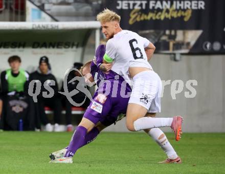 Fussball 2. Liga. SK Austria Klagenfurt gegen SK Sturm Graz II.  Florian Jaritz   (Klagenfurt),  Gabriel Haider   (Graz).  Klagenfurt, 24.10..2025.
Foto: Kuess
www.qspictures.net
---
pressefotos, pressefotografie, kuess, qs, qspictures, sport, bild, bilder, bilddatenbank