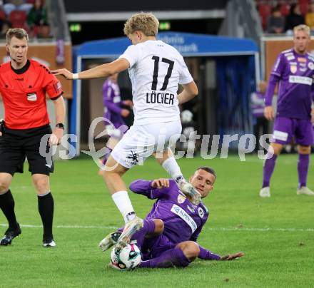 Fussball 2. Liga. SK Austria Klagenfurt gegen SK Sturm Graz II.   Marco Sebastian Gantschnig (Klagenfurt),   Jonas Loecker (Graz).  Klagenfurt, 24.10..2025.
Foto: Kuess
www.qspictures.net
---
pressefotos, pressefotografie, kuess, qs, qspictures, sport, bild, bilder, bilddatenbank