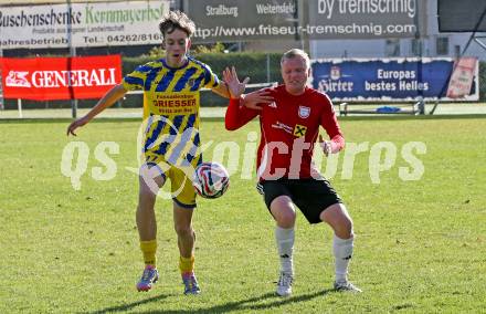 Fussball. 1. Klasse Mitte. Strassburg gegen Afritz    Marco Krall (Strassburg),   Tobias Alessandro Unterweger   (Afritz).  Strassburg, 25.10.2025.
Foto: Kuess
www.qspictures.net
---
pressefotos, pressefotografie, kuess, qs, qspictures, sport, bild, bilder, bilddatenbank