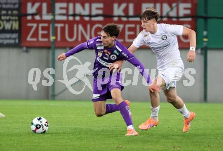 Fussball 2. Liga. SK Austria Klagenfurt gegen SK Sturm Graz II. Elias Jandrisevits   (Klagenfurt), Luca Weinhandl   (Graz).  Klagenfurt, 24.10..2025.
Foto: Kuess
www.qspictures.net
---
pressefotos, pressefotografie, kuess, qs, qspictures, sport, bild, bilder, bilddatenbank