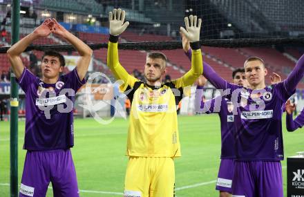 Fussball 2. Liga. SK Austria Klagenfurt gegen SK Sturm Graz II.  Aidan Liu, Adnan Kanuric, Bartol Barisic  (Klagenfurt).  Klagenfurt, 24.10..2025.
Foto: Kuess
www.qspictures.net
---
pressefotos, pressefotografie, kuess, qs, qspictures, sport, bild, bilder, bilddatenbank