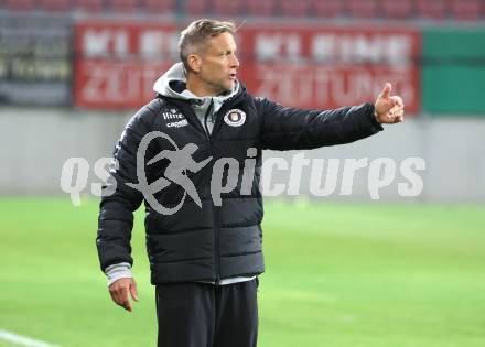 Fussball 2. Liga. SK Austria Klagenfurt gegen SK Sturm Graz II.  Trainer Rolf Landerl  (Klagenfurt).  Klagenfurt, 24.10..2025.
Foto: Kuess
www.qspictures.net
---
pressefotos, pressefotografie, kuess, qs, qspictures, sport, bild, bilder, bilddatenbank