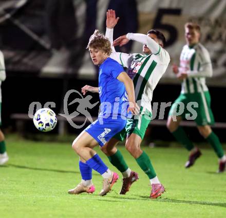 Fussball. Kaerntner Liga. Donau gegen Bleiburg.  Damjan Jovanovic (Donau), Nejc Steharnik  (Bleiburg).  Klagenfurt, am 31.10.2025.
Foto: Kuess
www.qspictures.net
---
pressefotos, pressefotografie, kuess, qs, qspictures, sport, bild, bilder, bilddatenbank