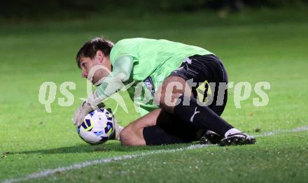 Fussball. Kaerntner Liga. Donau gegen Bleiburg.  Thomas Poek  (Bleiburg).  Klagenfurt, am 31.10.2025.
Foto: Kuess
www.qspictures.net
---
pressefotos, pressefotografie, kuess, qs, qspictures, sport, bild, bilder, bilddatenbank