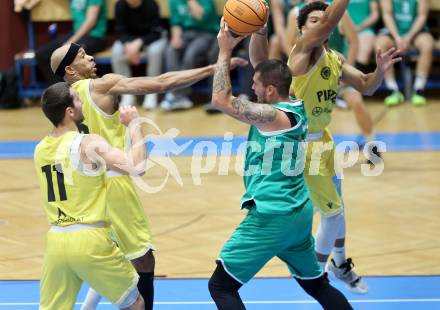 Basketball 2. Liga 2025/2026. Grunddurchgang 5. Runde.  Woerthersee Piraten gegen KOS Celovec.  Shawn L. Ray  (Piraten),   Nikolas Susa (KOS). Klagenfurt, am 1.11.2025.
Foto: Kuess
---
pressefotos, pressefotografie, kuess, qs, qspictures, sport, bild, bilder, bilddatenbank