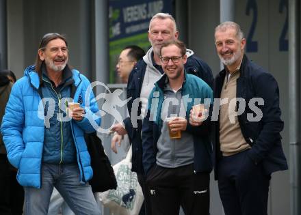 Fussball. Kaerntner Liga. KAC1909 gegen Spittal.   Ferdinand Kordesch, Mathias Tschofen, Trainer Nenad Pavicevic (Koettmannsdorf).  Klagenfurt, am 2.11.2025.
Foto: Kuess
www.qspictures.net
---
pressefotos, pressefotografie, kuess, qs, qspictures, sport, bild, bilder, bilddatenbank