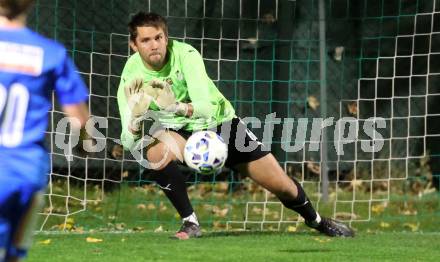 Fussball. Kaerntner Liga. Donau gegen Bleiburg.   Thomas Poek (Bleiburg).  Klagenfurt, am 31.10.2025.
Foto: Kuess
www.qspictures.net
---
pressefotos, pressefotografie, kuess, qs, qspictures, sport, bild, bilder, bilddatenbank