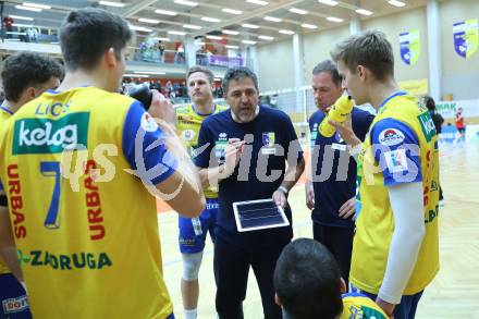 Volleyball Bundesliga. AVL. Austrian Volleyball League.   (Aich/Dob) gegen Waldviertel.  Trainer Matjaz Hafner  (Aich/Dob). Bleiburg, am 5.11.2025.
Foto: Kuess
www.qspictures.net
---
pressefotos, pressefotografie, kuess, qs, qspictures, sport, bild, bilder, bilddatenbank
