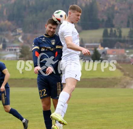 Fussball. Kaerntner Liga. Koettmannsdorf gegen Grafenstein. Alex Ristic  (Koettmannsdorf),  Samuel Markus Hoffmann  (Grafenstein).  Klagenfurt, am 8.11.2025.
Foto: Kuess
www.qspictures.net
---
pressefotos, pressefotografie, kuess, qs, qspictures, sport, bild, bilder, bilddatenbank
