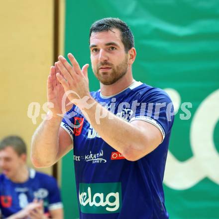 Handball Bundesliga. HLA. SC Ferlach gegen Voeslau. Blaz Nosan   (SCF).  Ferlach, am 8.11.2025.
Foto: Kuess
www.qspictures.net
---
pressefotos, pressefotografie, kuess, qs, qspictures, sport, bild, bilder, bilddatenbank