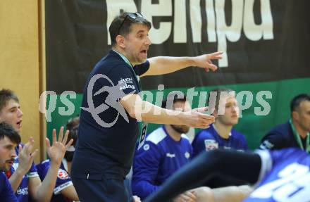 Handball Bundesliga. HLA. SC Ferlach gegen Voeslau.   Trainer Robert Begus (SCF).  Ferlach, am 8.11.2025.
Foto: Kuess
www.qspictures.net
---
pressefotos, pressefotografie, kuess, qs, qspictures, sport, bild, bilder, bilddatenbank