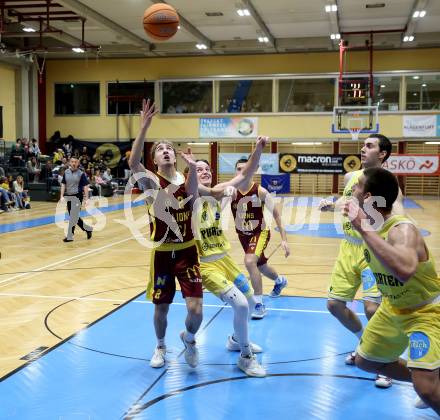 Basketball 2. Liga 2025/2026. Grunddurchgang 7. Runde.  Woerthersee Piraten gegen Traiskirchen Lions NexGen.  Emilio Rozmann (Piraten),  Mykyta Bitkin (Traiskirchen). Klagenfurt, am 15.11.2025.
Foto: Kuess
---
pressefotos, pressefotografie, kuess, qs, qspictures, sport, bild, bilder, bilddatenbank